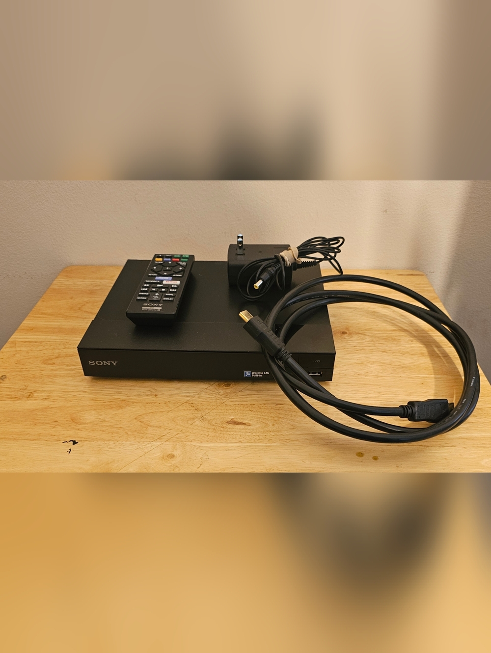 Sony Blu-Ray DVD Player BDP-S3500 WiFi Streaming, Remote, Power Supply, TESTED